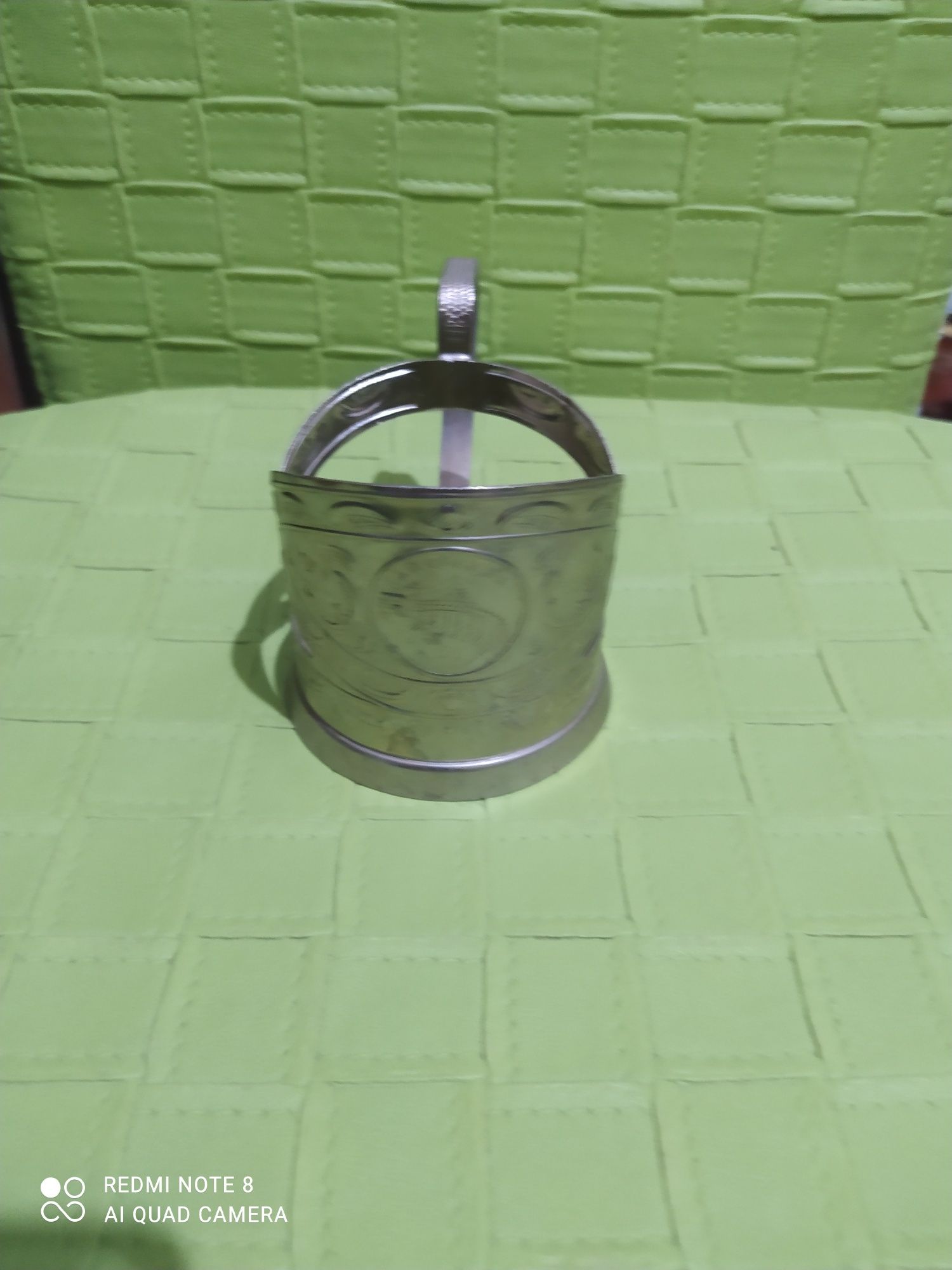 Подстаканник продам. Ёлочные игрушки продам.