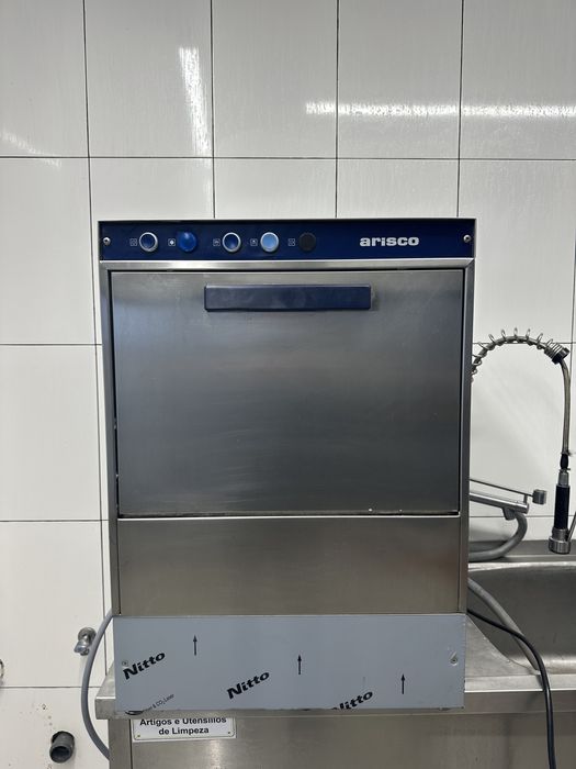 Maquina de lavar loiça industrial