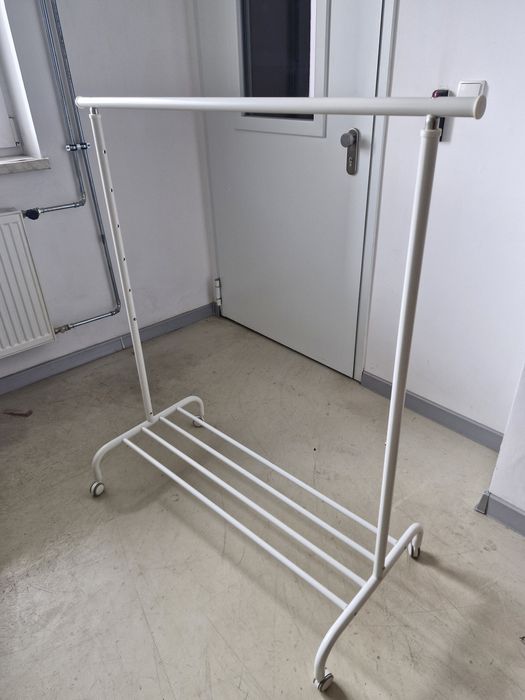 Wieszak na ubrania Ikea