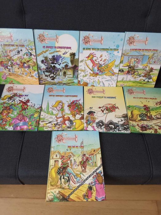 Vendo colecção de 9 livros "Don Fonsarilho e Santa Pança"