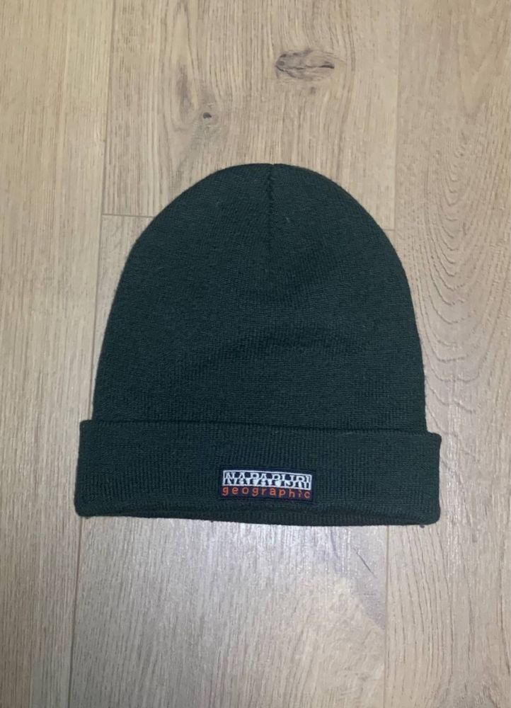 Шапка napapijri. Cp company