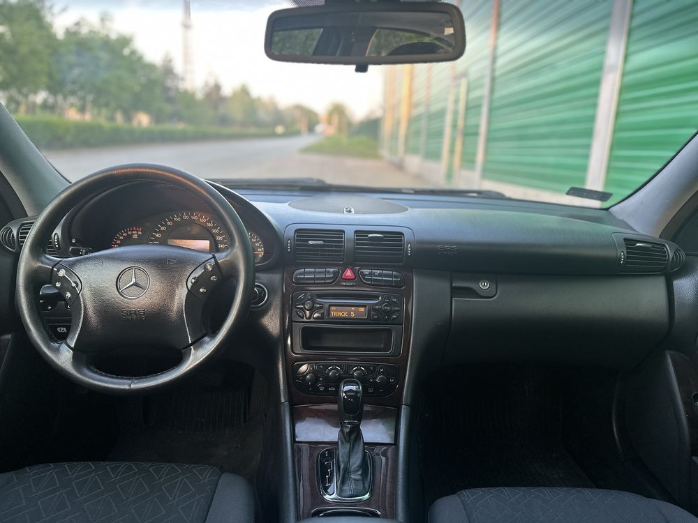 Mercedes-Benz C klasa W203 1.8 Kompresor, Automat w wersji Elegance