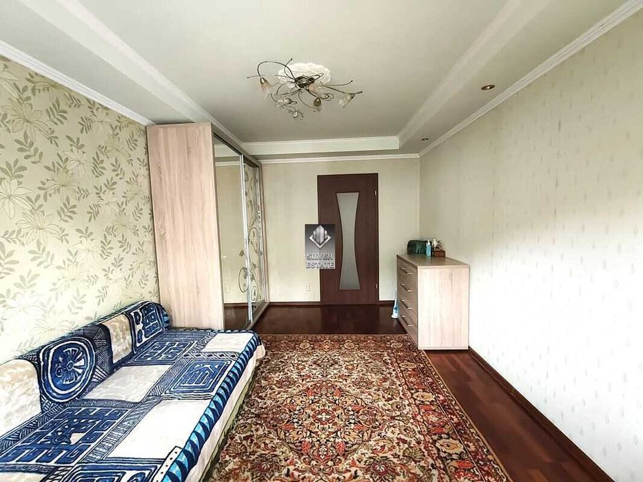 Продаж 2-кімнатної квартири роздільного планування, вул Парамонова