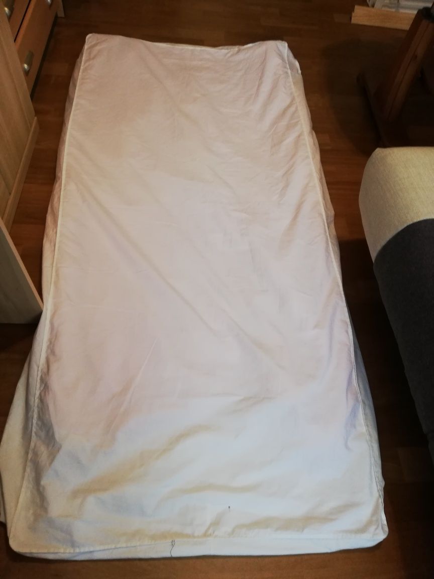 Pokrowiec antyalergiczny ARGO na materac łóżko