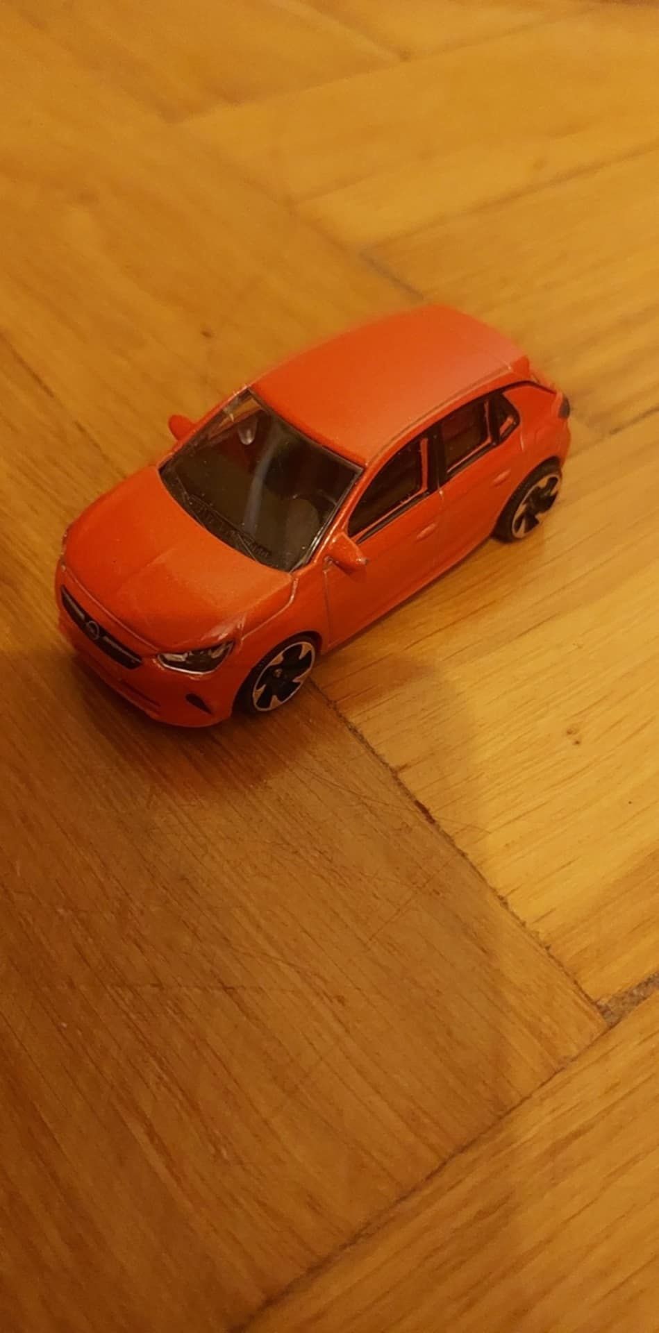 Samochodzik Audi rastar