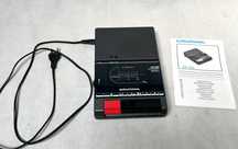 Stary magnetofon Grundig CR100 na kasety