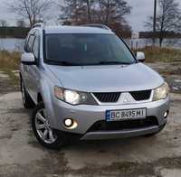 Mitsubishi Outlander XL 2