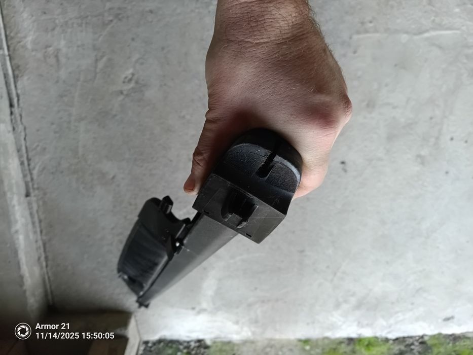 Шторка ленд ровер фриленрд 1