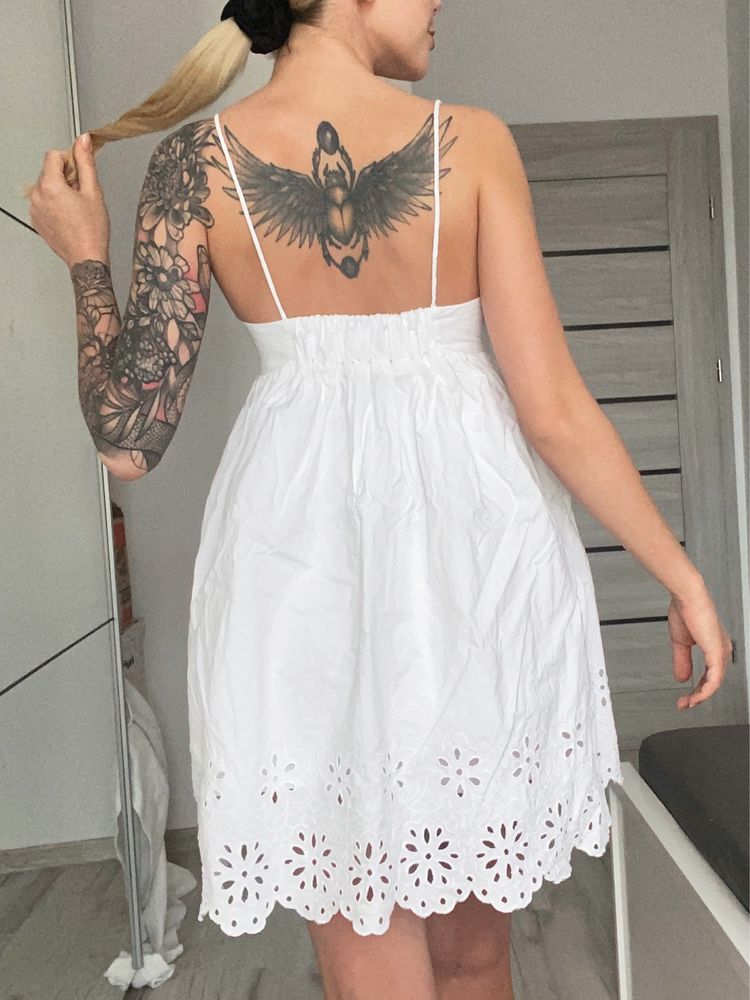 Krótka mini sukienka rozkloszowana koronka Zara XS nowa z metką