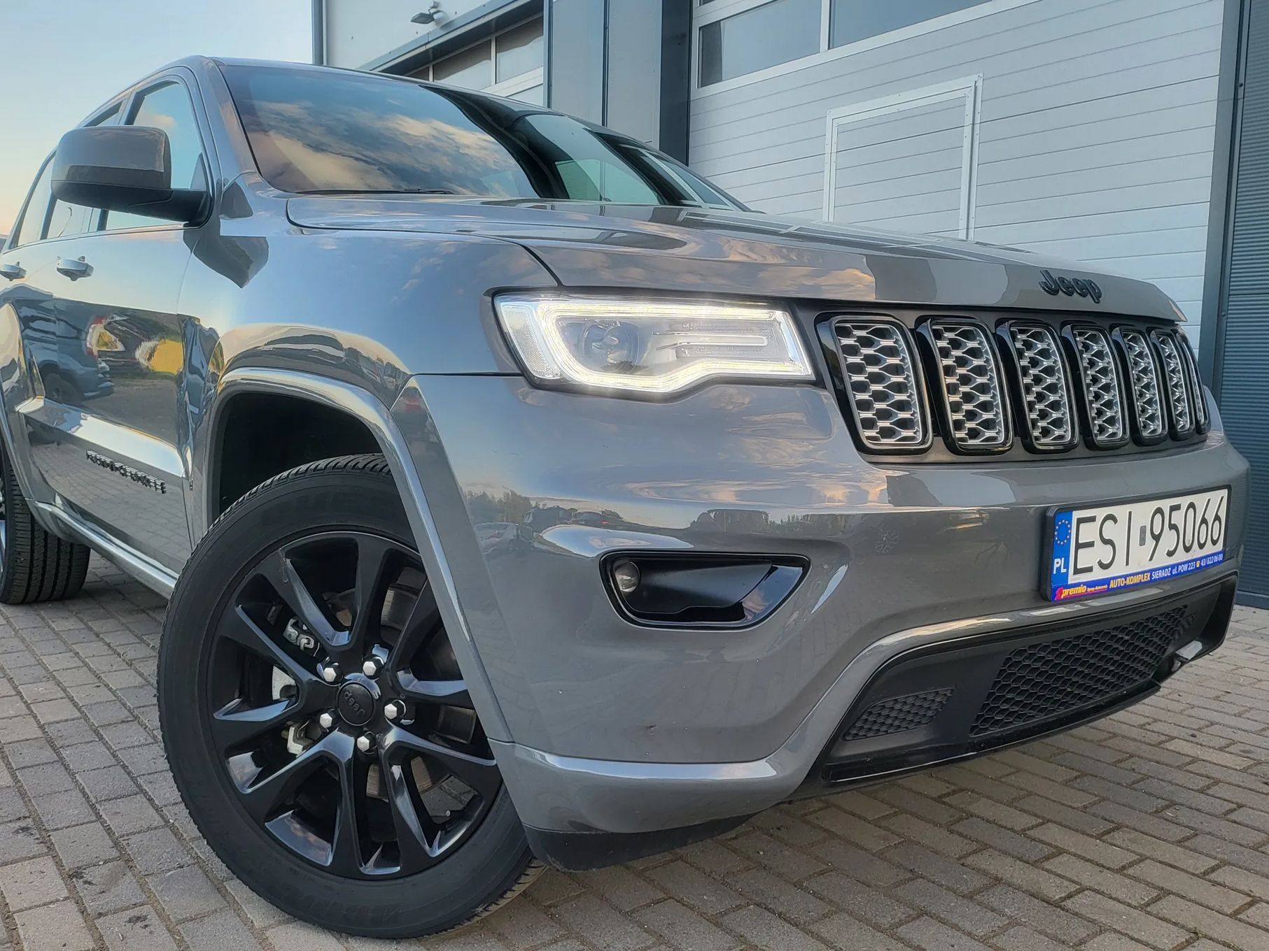 Jeep Grand Cherokee JAK NOWY*Niski Przebieg*MOŻLIWA ZAMIANA*Ideał*Zarejestrowany