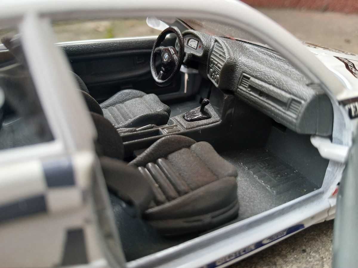 BMW M3 GTR E36 Bburago 1:24 model samochodu