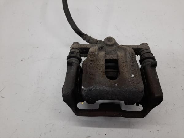 Pinça travão / maxila de travão trás direita MERCEDES-BENZ Classe B (W