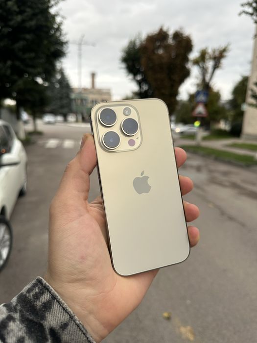 Apple iPhone 14 Pro 128Gb Gold Фіз Сім в ідеальному стані від власника