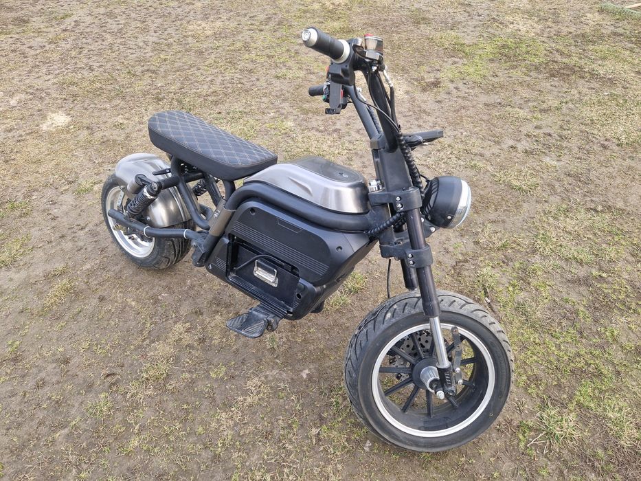 Продам міський електро скутер Fatbob 77