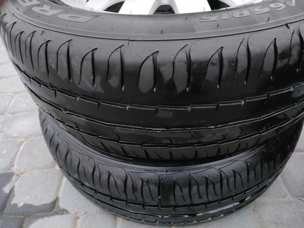 Alufelgi Felgi aluminiowe Audi A4 b5 z oponami Dębica 195/65R15