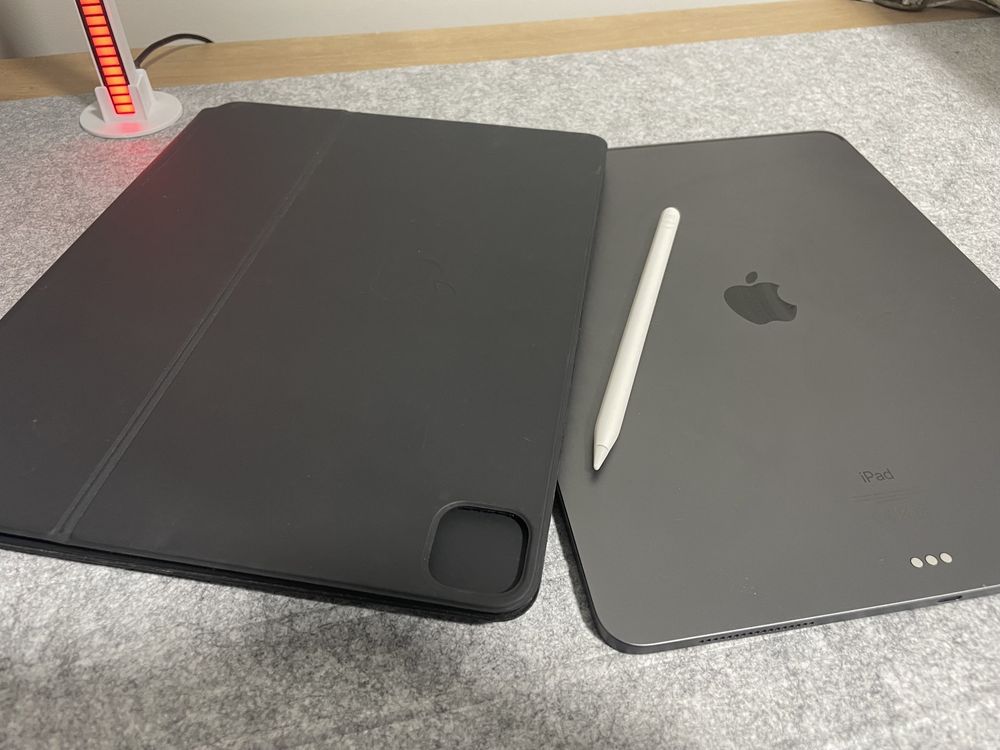 Ipad Pro 12.9 (2020) + Ipad MagicKeyboard + Apple Pencil (2ª Geração)
