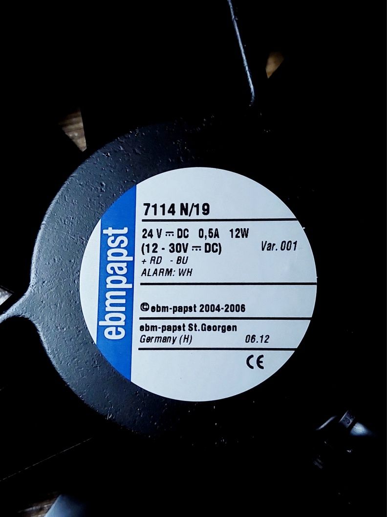 Високотемпературний осьовий вентилятор EBM Papst 7114N DC 24V 12W