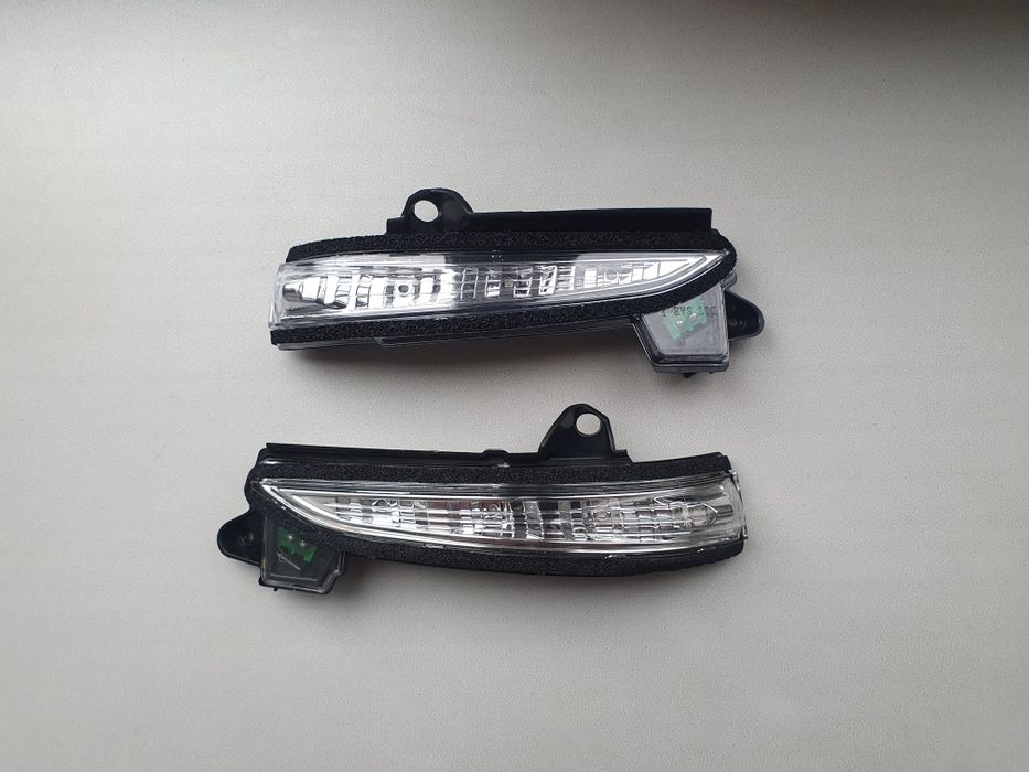 Повторювач повороту замок катафот кутик поворотник ford fusion