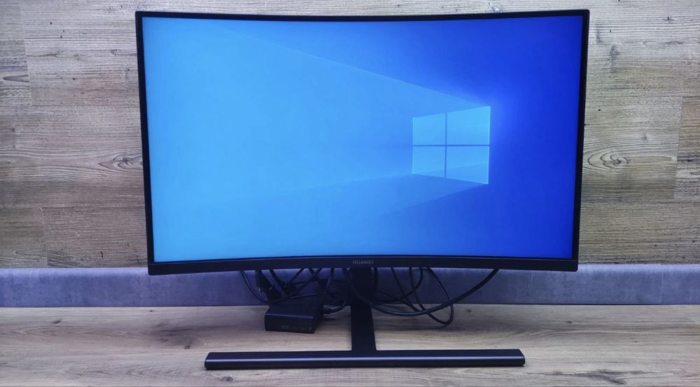 Huawei MateView GT 27″ Curvo