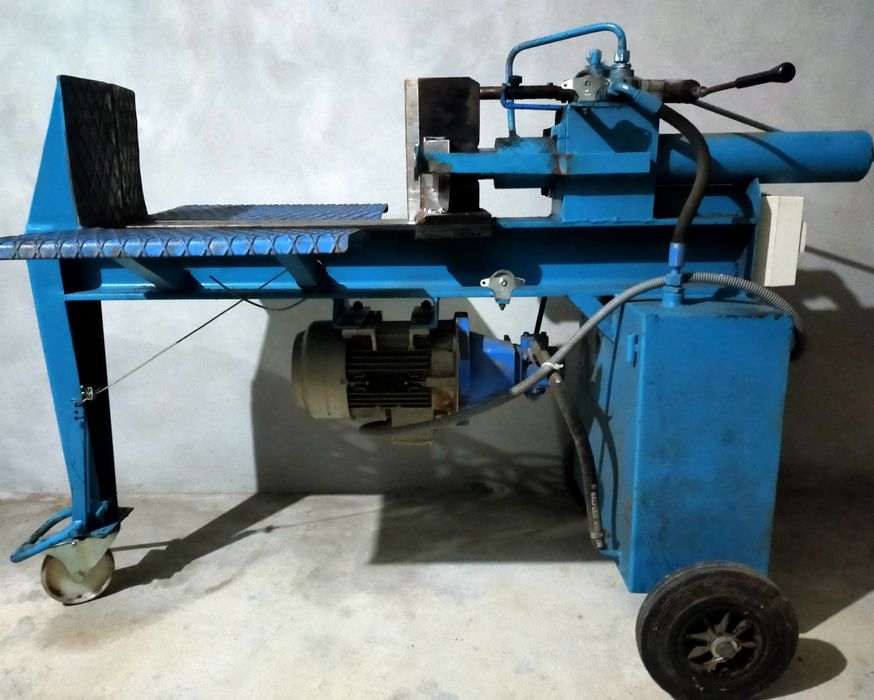 Vendo rachador elétrico