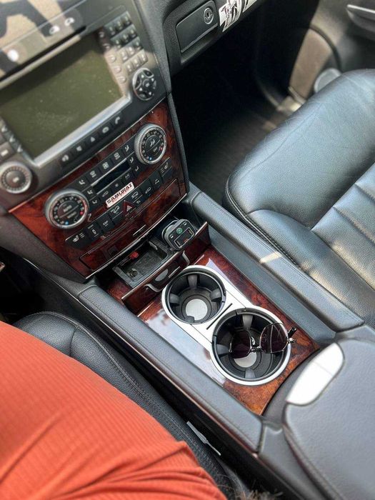 Мерседес МЛ 2007