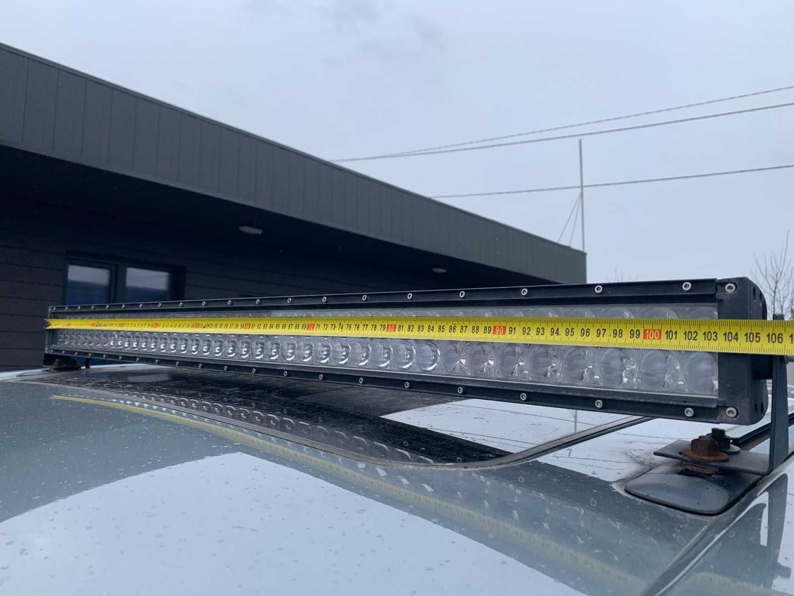 Світлодіодна LED балка люстра на дах авто 240W Spot 106 см Туарег