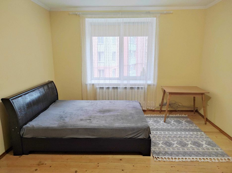 Здається в оренду 1-кім. квартира по вул. Тролейбусна, буд. 24