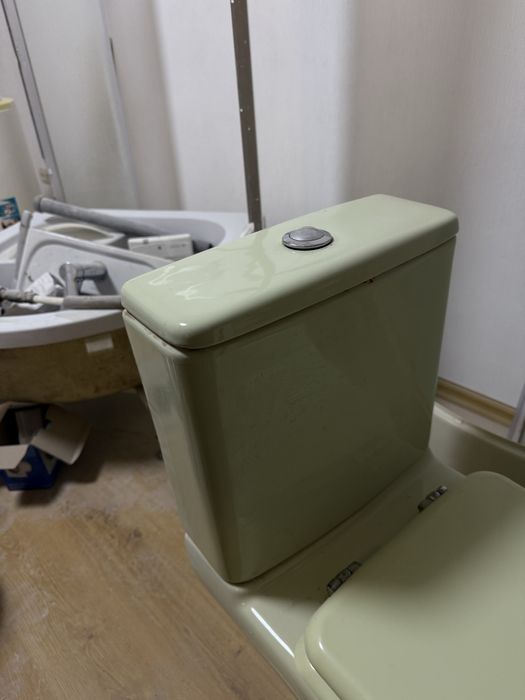 Унітаз вживаний