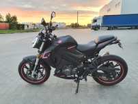 Keeway RKF 125. 2021 czarno różowy