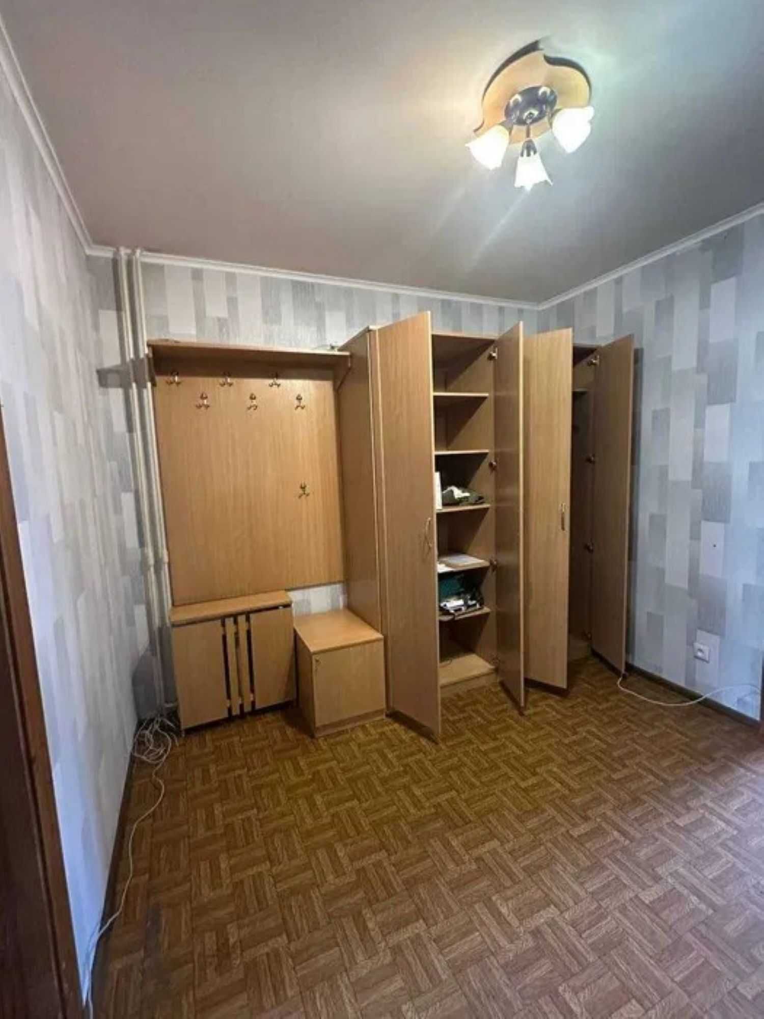Продаж 2к квартири, вул. Драгоманова 14