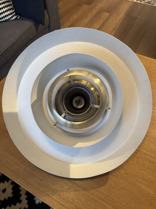 Duńska lampa „nova” zaprojektowana przez Jo Hammerborg dla Fog & Mørup