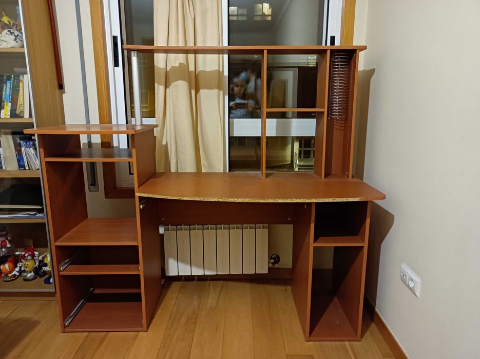 Secretária ideal para estudo