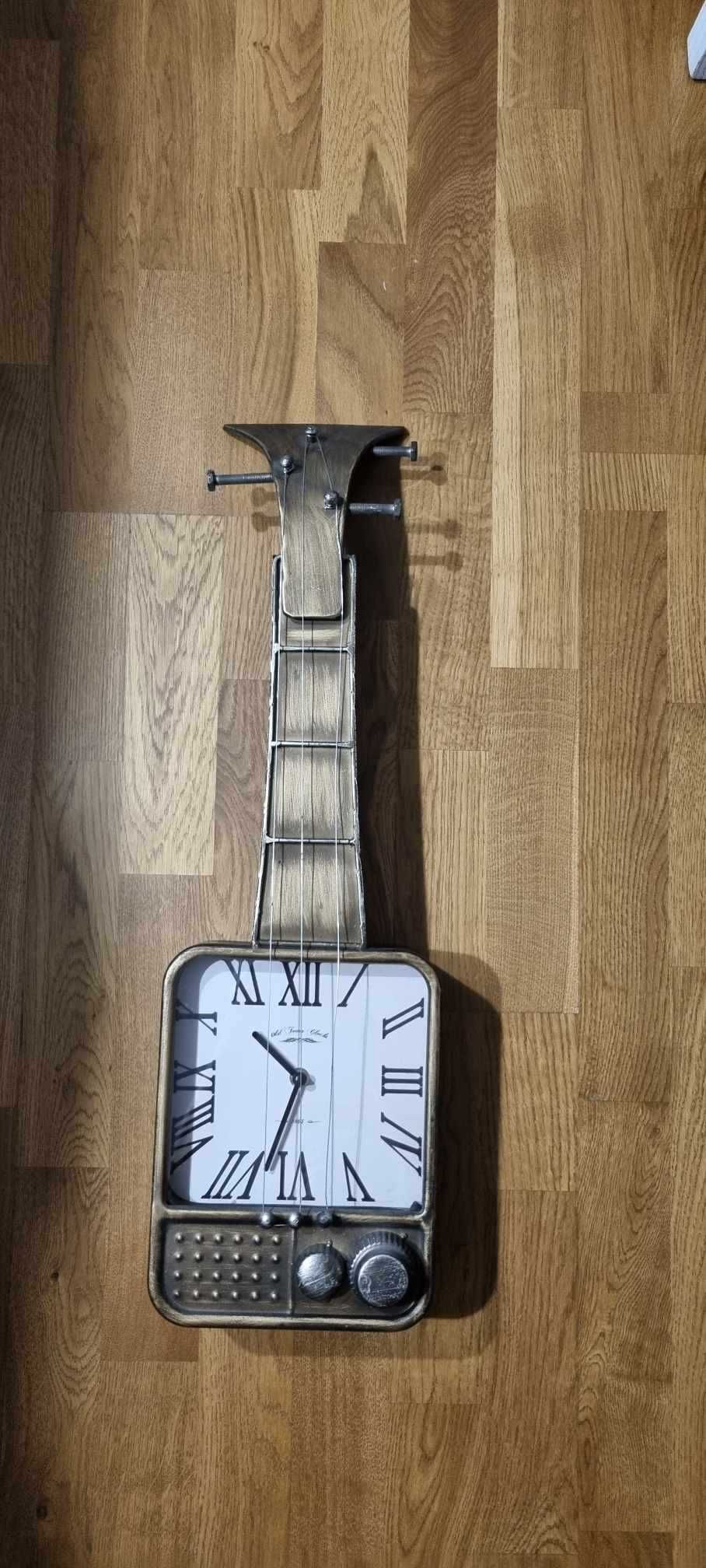 Zegar ścienny w kształcie gitary - metalowy Stagecaptain
