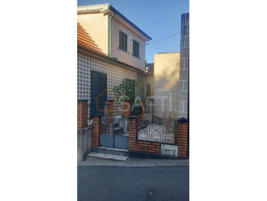 Uma excelente Moradia com muito pouco uso