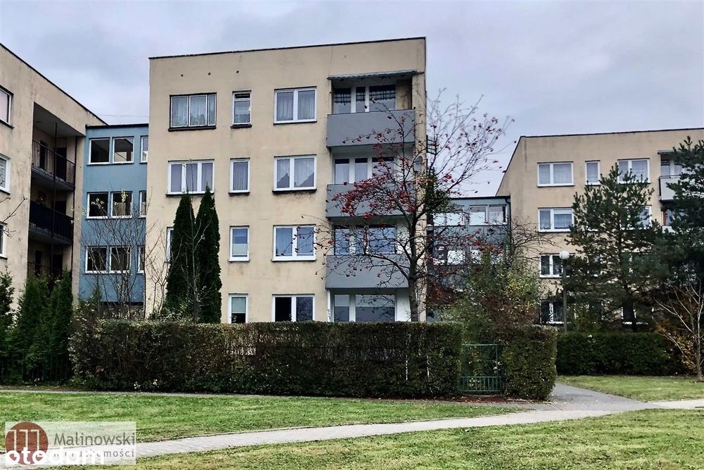 Trzy pokoje z ogródkiem w atrakcyjnej lokalizacji