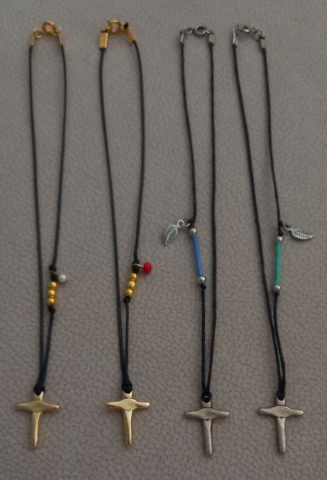 Colares feitos à mão