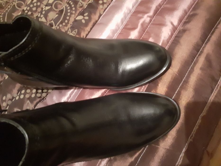 Botki czarne rozm. 36 Lasocki