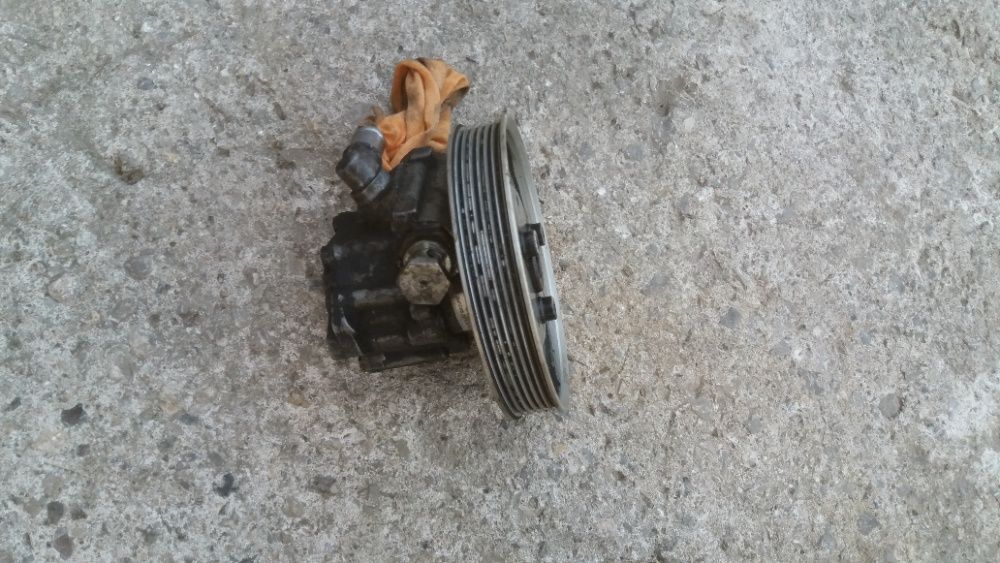 Audi a4b5 a6c5 Passat b5 2.4 Benzyna,pompa wspomagania