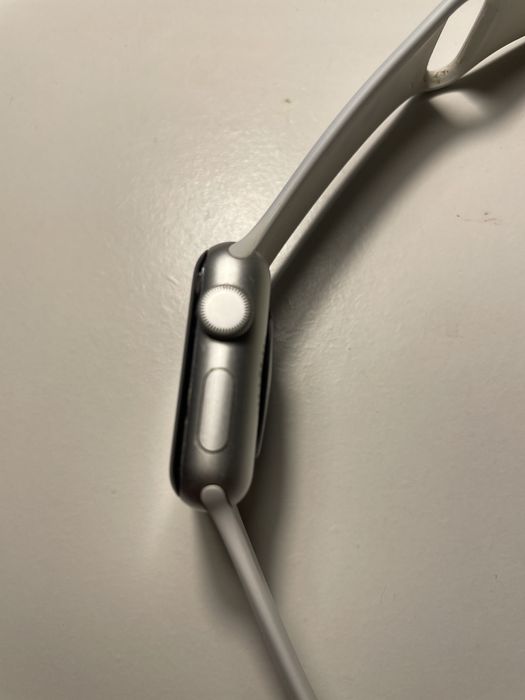 Apple watch series 3