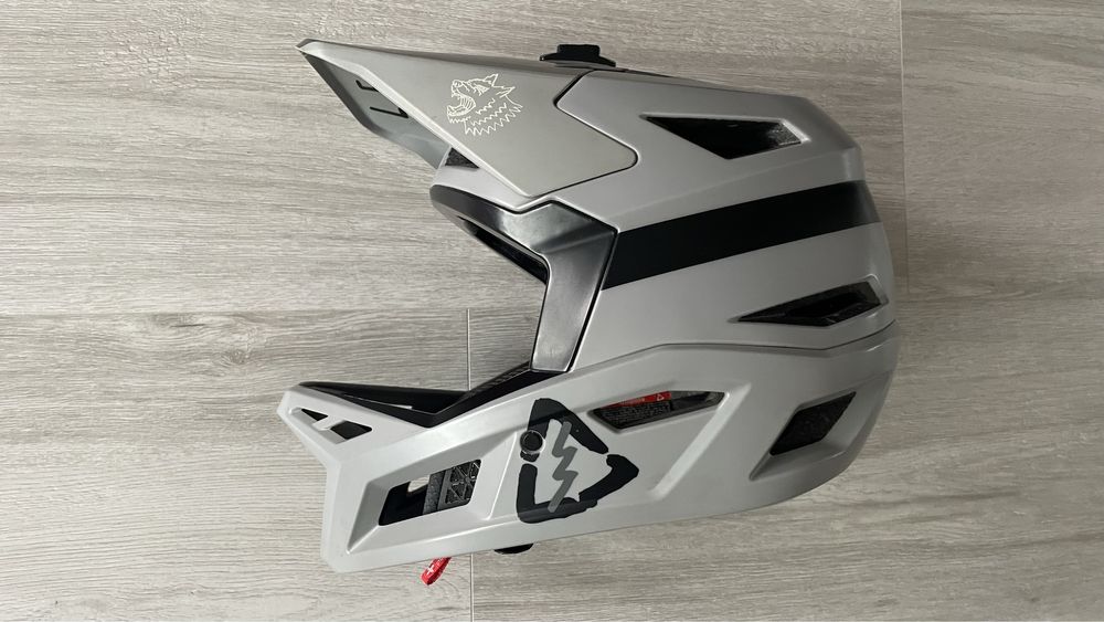 Kask full face Leatt DBX 4.0 rozmiar L