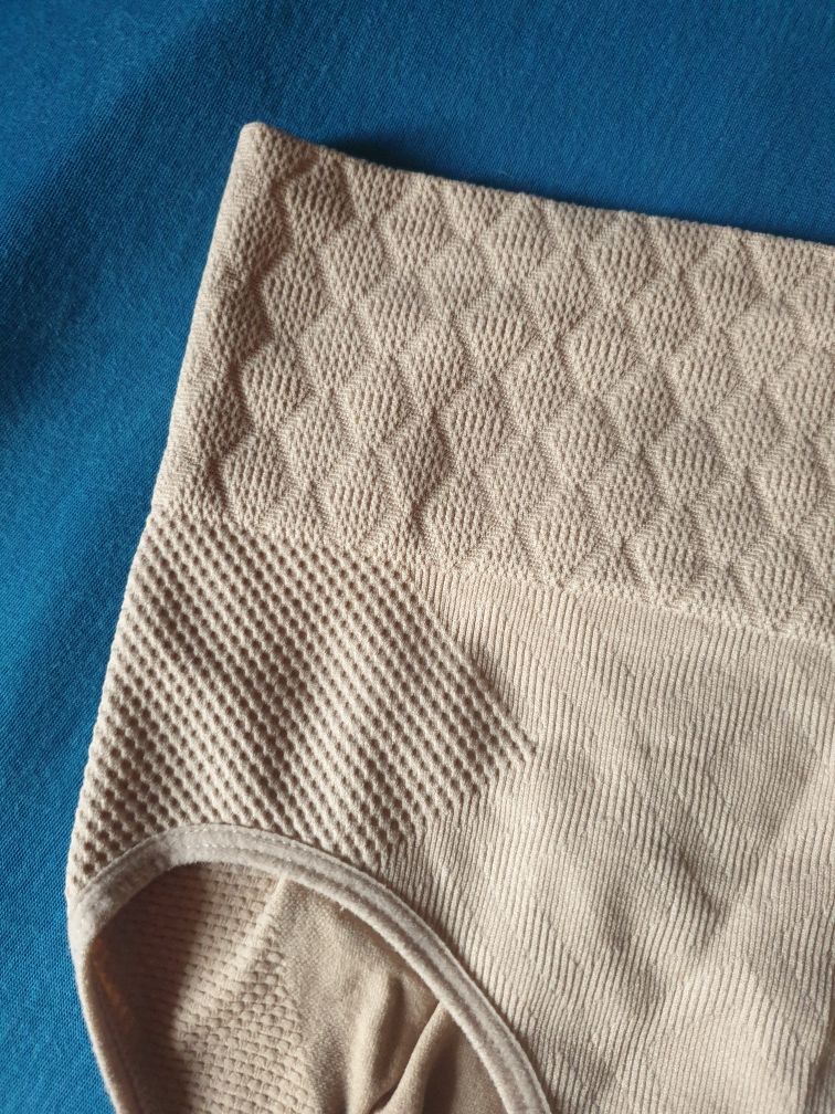Majtki korygujące talię i pupę L-Xl stan BDB