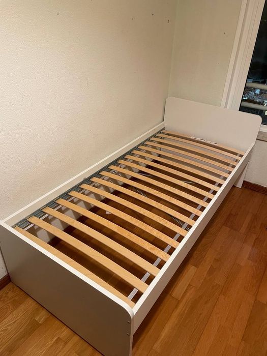 Cama solteiro IKEA 90x200 cm com estrado LURÖY - DESMONTADO