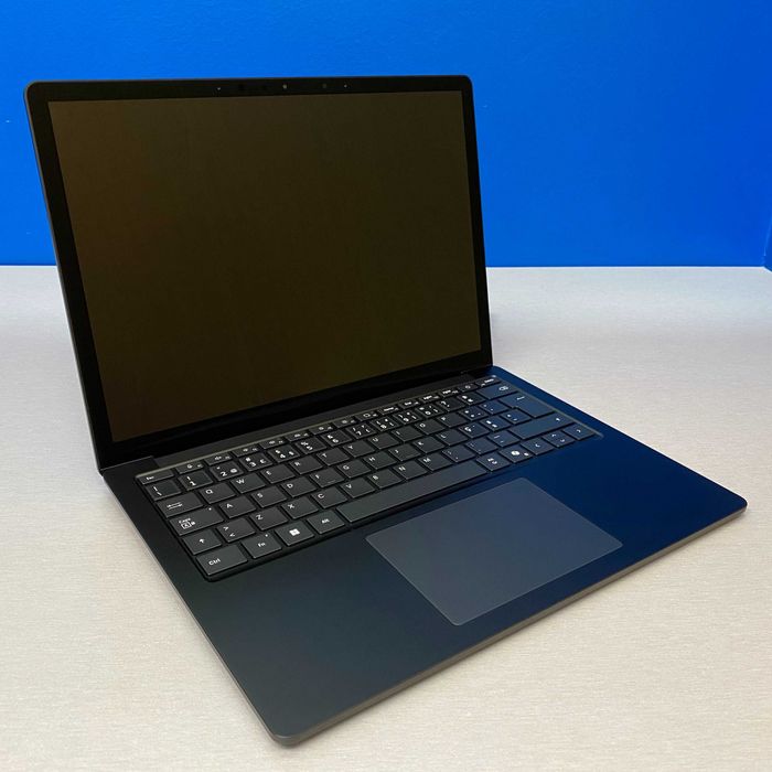 Microsoft Surface Laptop 6 - 13.5" Touch (Ultra 7 165H/32GB/1TB SSD)