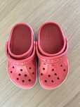 Klapki czerwone Crocs C8