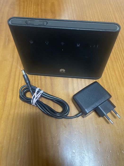 Router 4G Huawei B310s-22 Preto