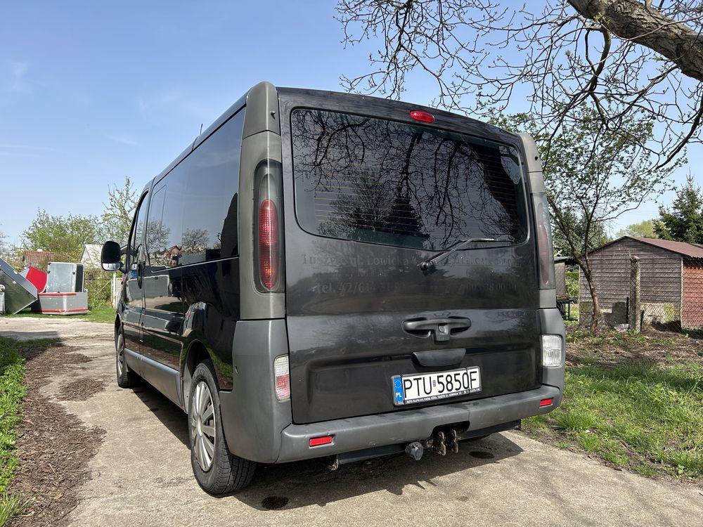 Karawan Pogrzebowy Opel Vivaro