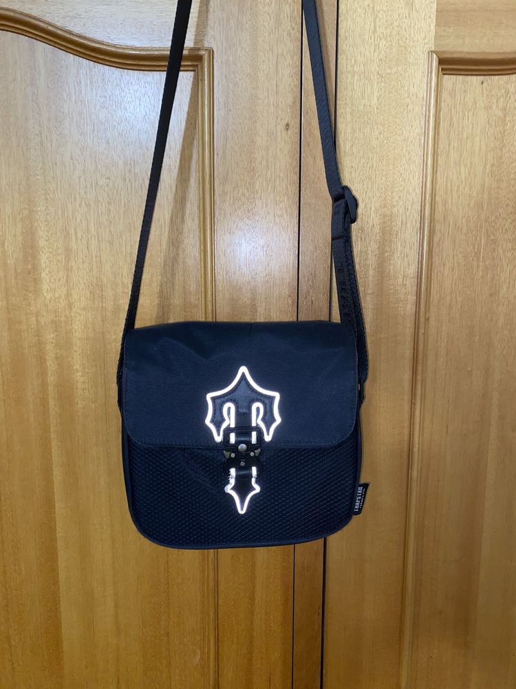 Bolsa Trapstar Refletiva