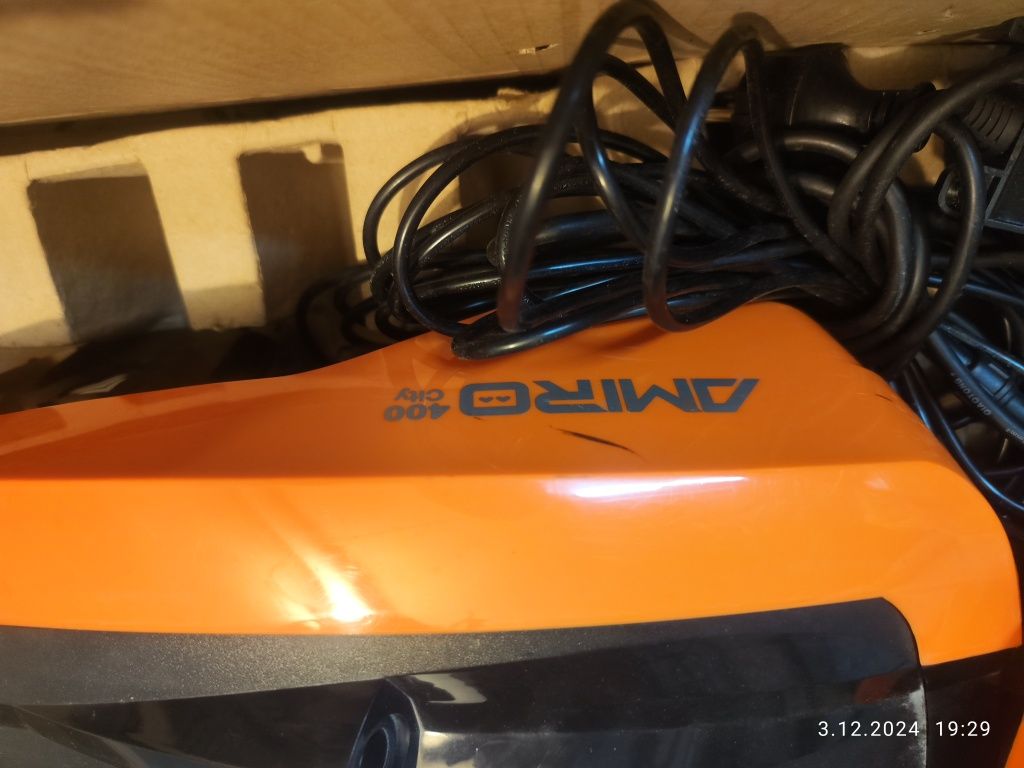 Robot koszący trawy