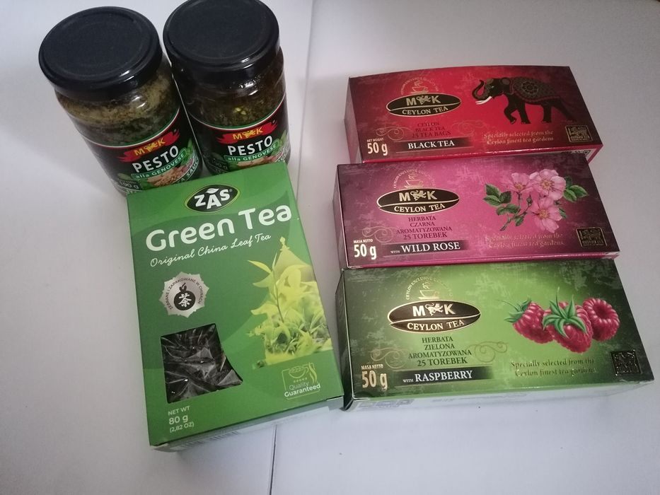 Zestaw. 5 herbat, pesto z bazyli 2 szt, Stewia, kawa