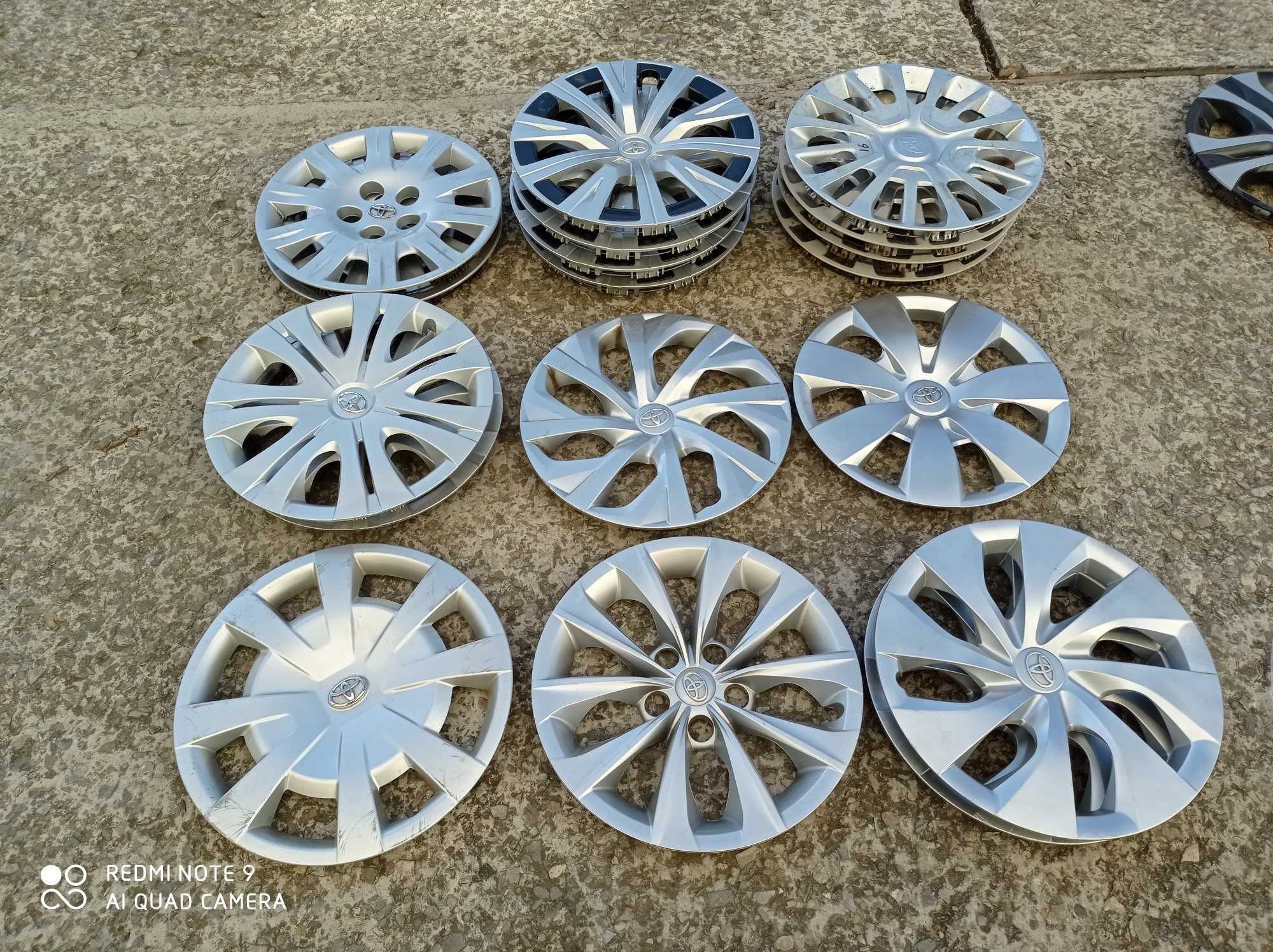 Ковпаки 14-17 Toyota Auris Corolla Yaris CAMRY Prius Rav4 оригінал